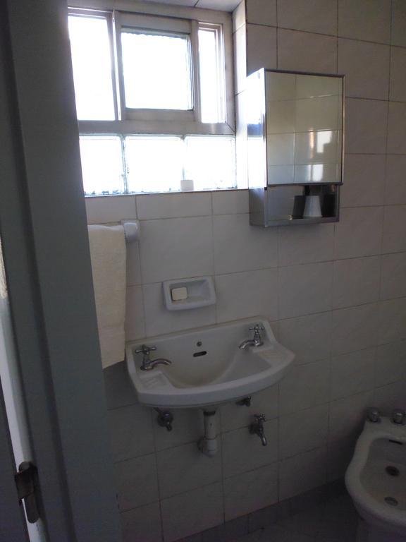 Suite Confortable En Palermo Omega Buenos Aires Phòng bức ảnh