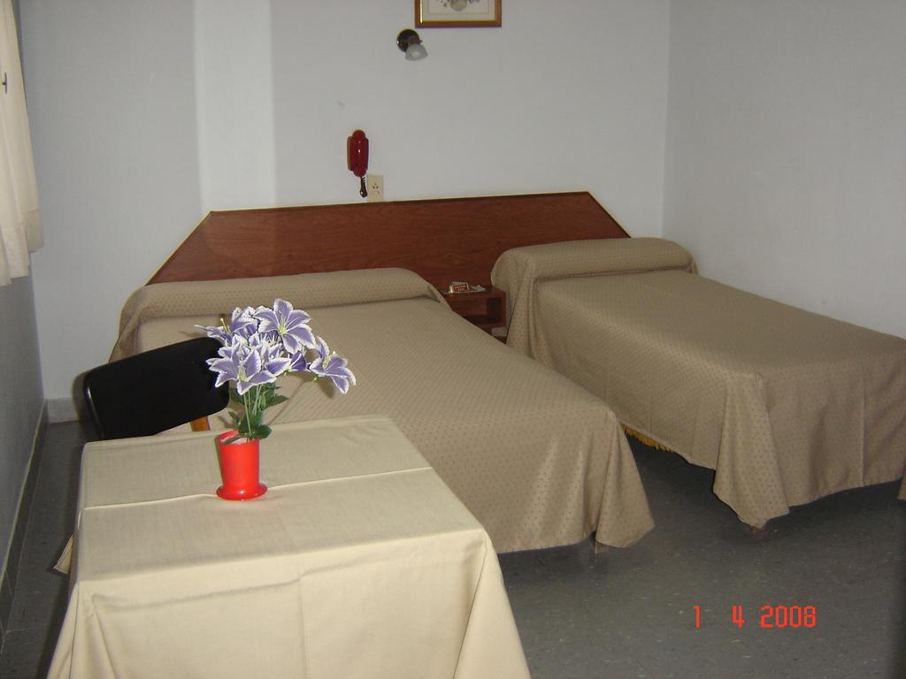 Suite Confortable En Palermo Omega Buenos Aires Phòng bức ảnh
